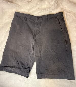 Men's Hurley striped shorts size 32
